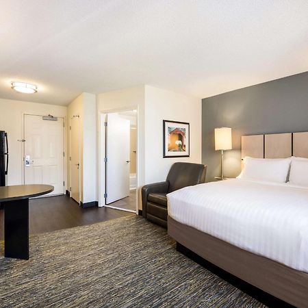 Sonesta Simply Suites Columbus Airport Gahanna Exterior photo