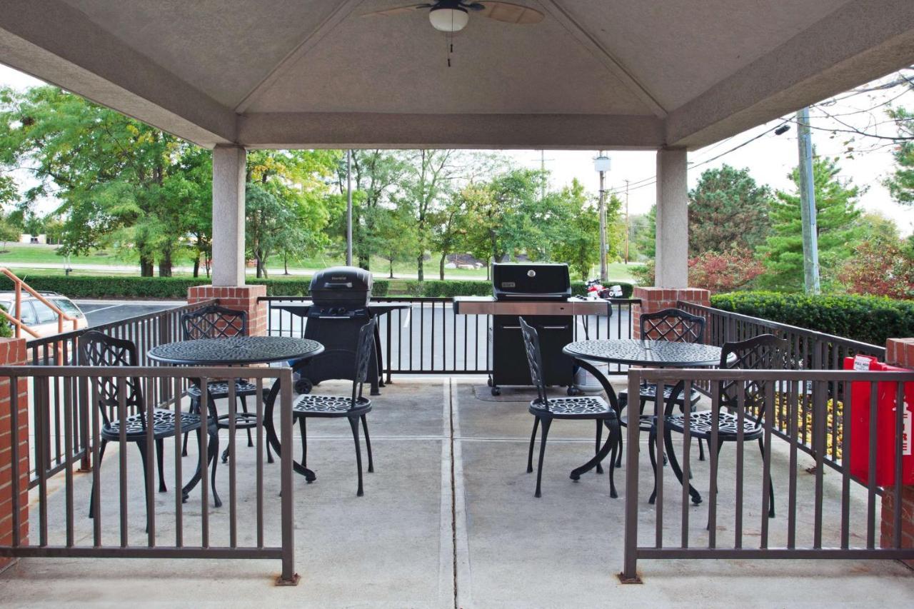 Sonesta Simply Suites Columbus Airport Gahanna Exterior photo