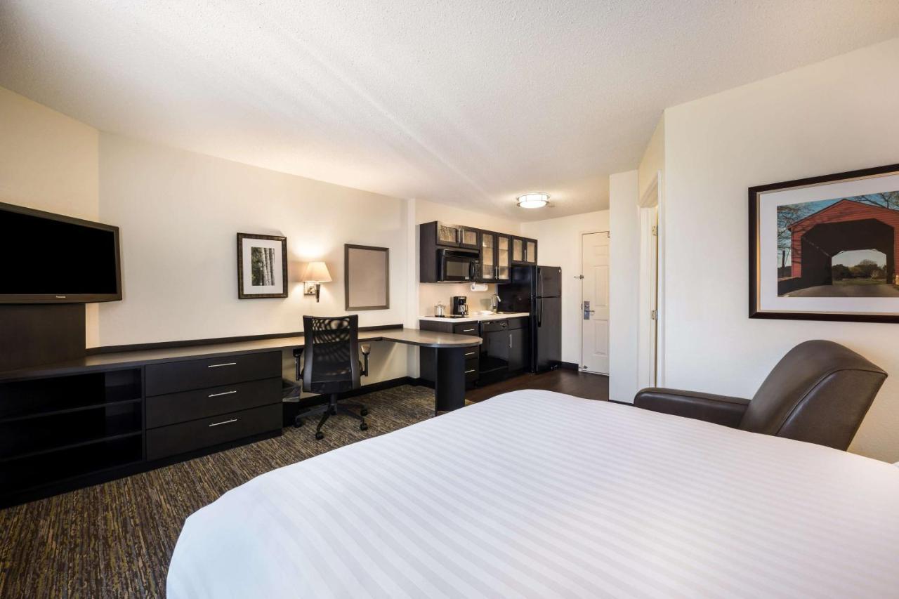 Sonesta Simply Suites Columbus Airport Gahanna Exterior photo