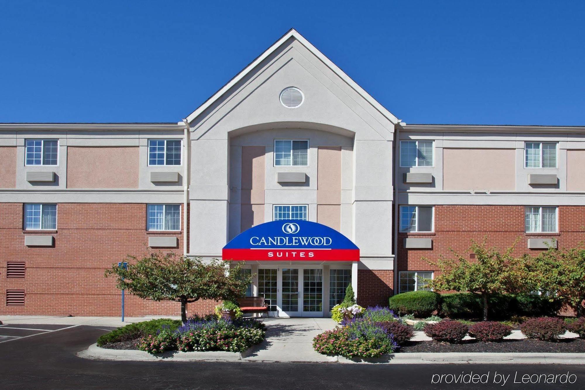 Sonesta Simply Suites Columbus Airport Gahanna Exterior photo
